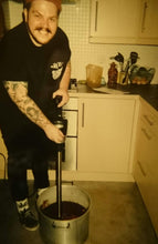 Load image into Gallery viewer, Smokey Schweet BBQ - Original Sticky Homestyle Barbeque Sauce