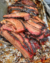 Load image into Gallery viewer, Tubby Tom's - BBQ BOX - Ultimate Backyard Cooking Set - Sauces x Seasonings For The Aspiring Grillmaster