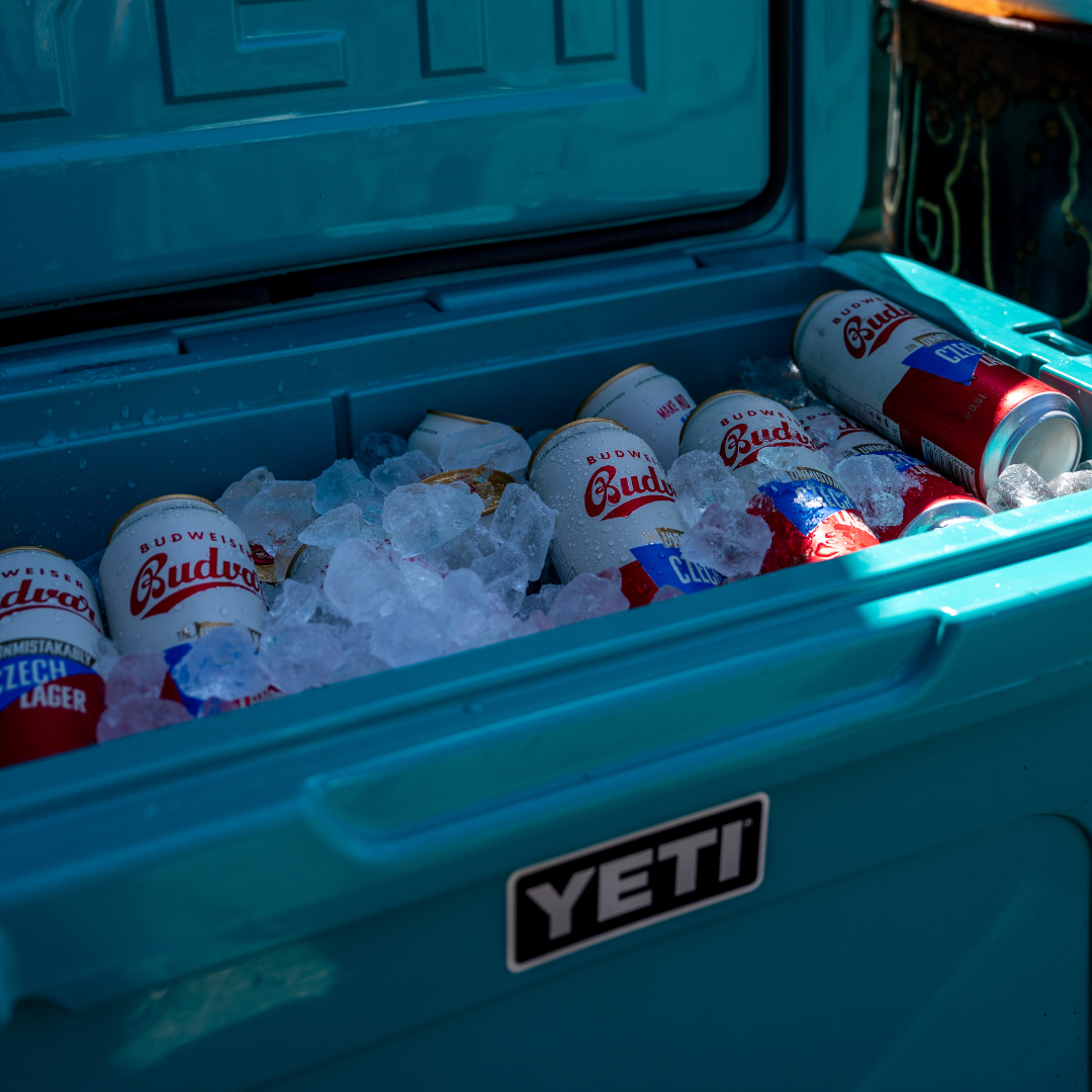 Yeti 🧊 - Premium Cool Boxes, Drinkware & More