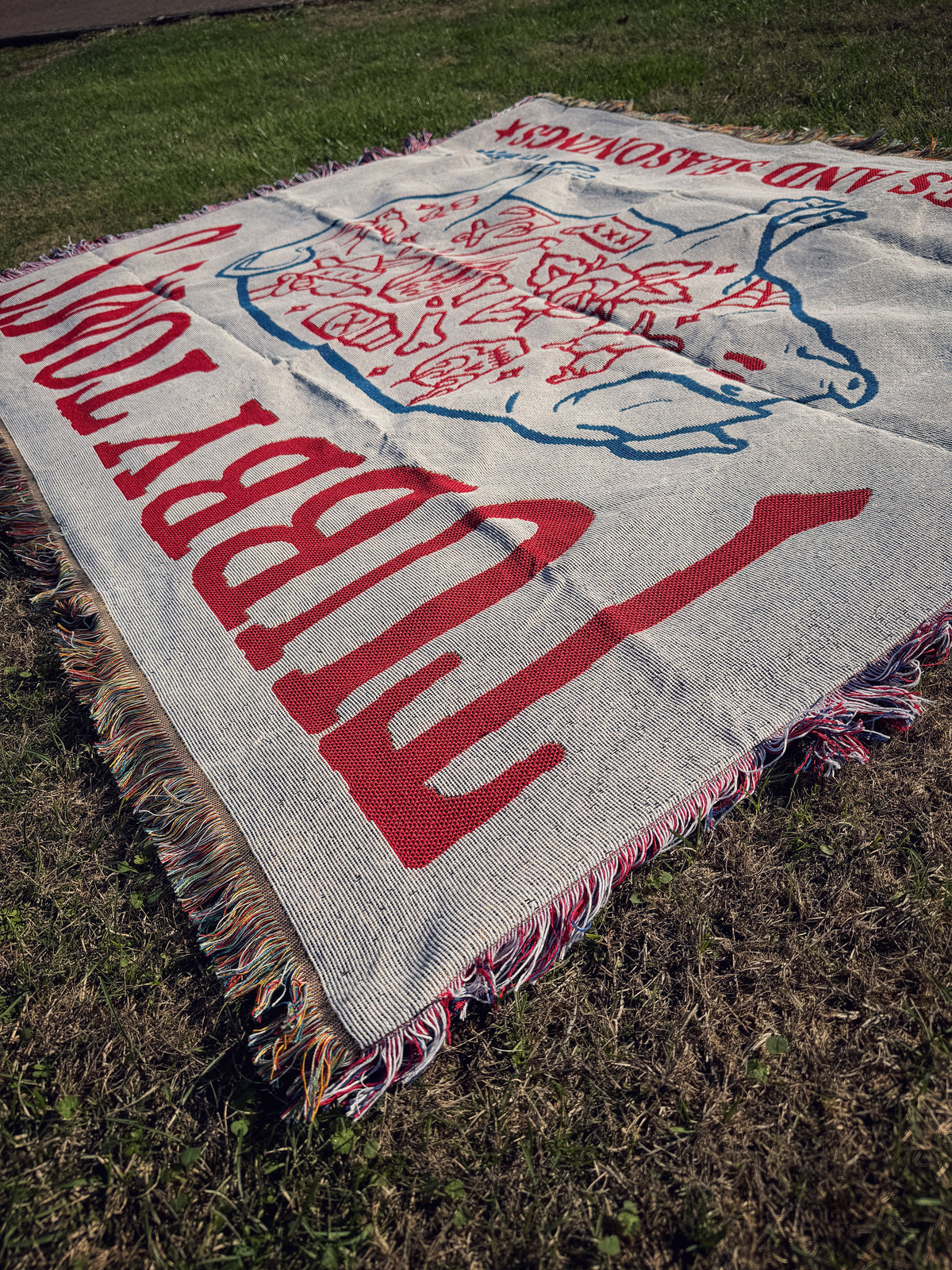 Piggy Wiggy Traditional Blanket
