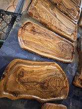 Load image into Gallery viewer, Handmade Tubby&#39;s BBQ Olive Wood Steak/Cheese Boards
