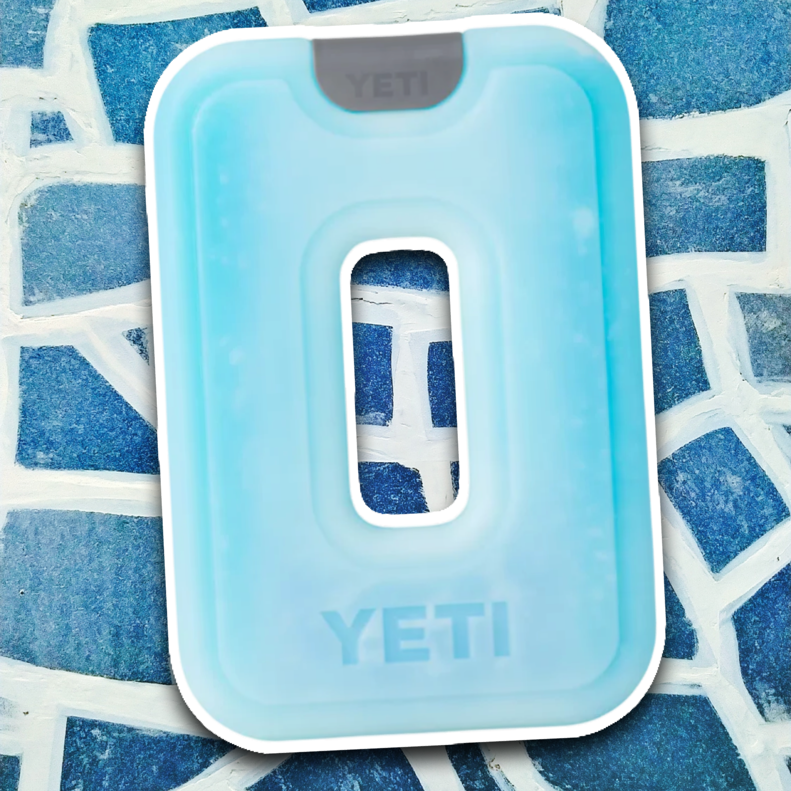 YETI ICE SHEET MEDIUM 🧊