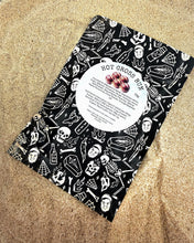 Load image into Gallery viewer, Hot Cross Bun Seasoning Tin
