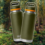 YETI OLIVE/KING CRAB ORANGE RAMBLER BOTTLE 36OZ CHUG 🦀