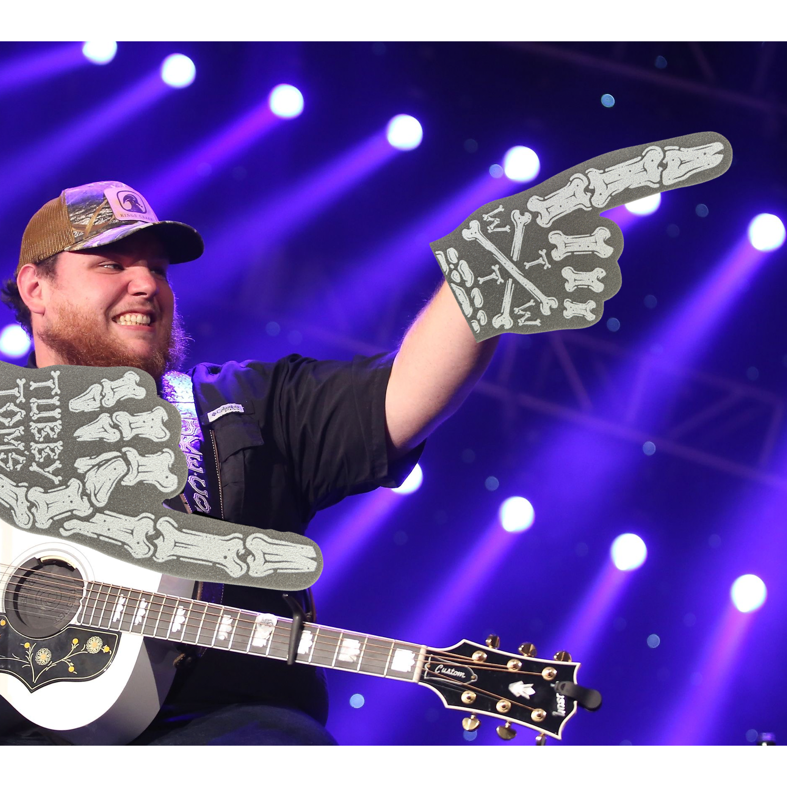 Tubby Tom's NUMBER ONE FOAM HAND