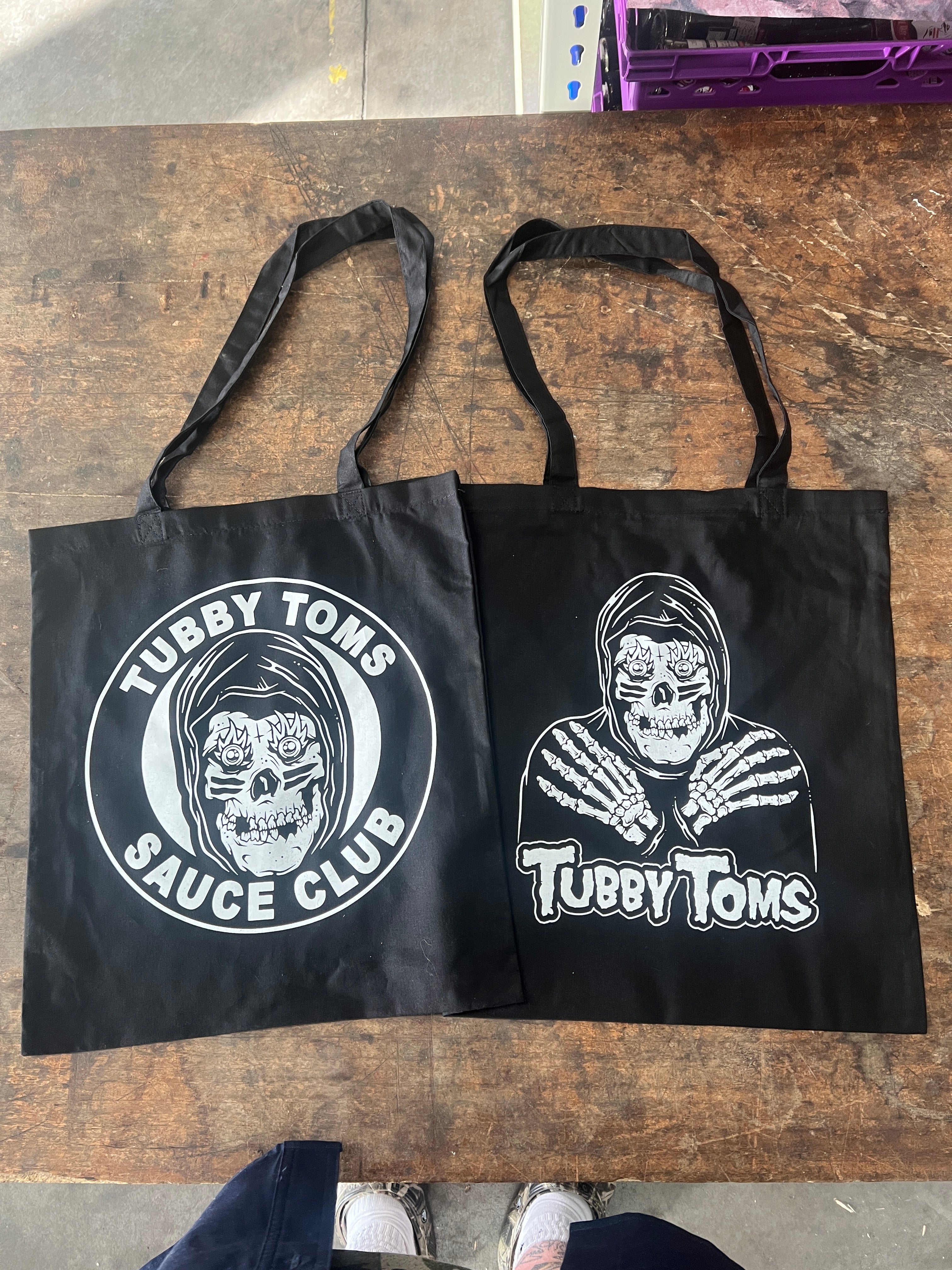 Toms tote deals